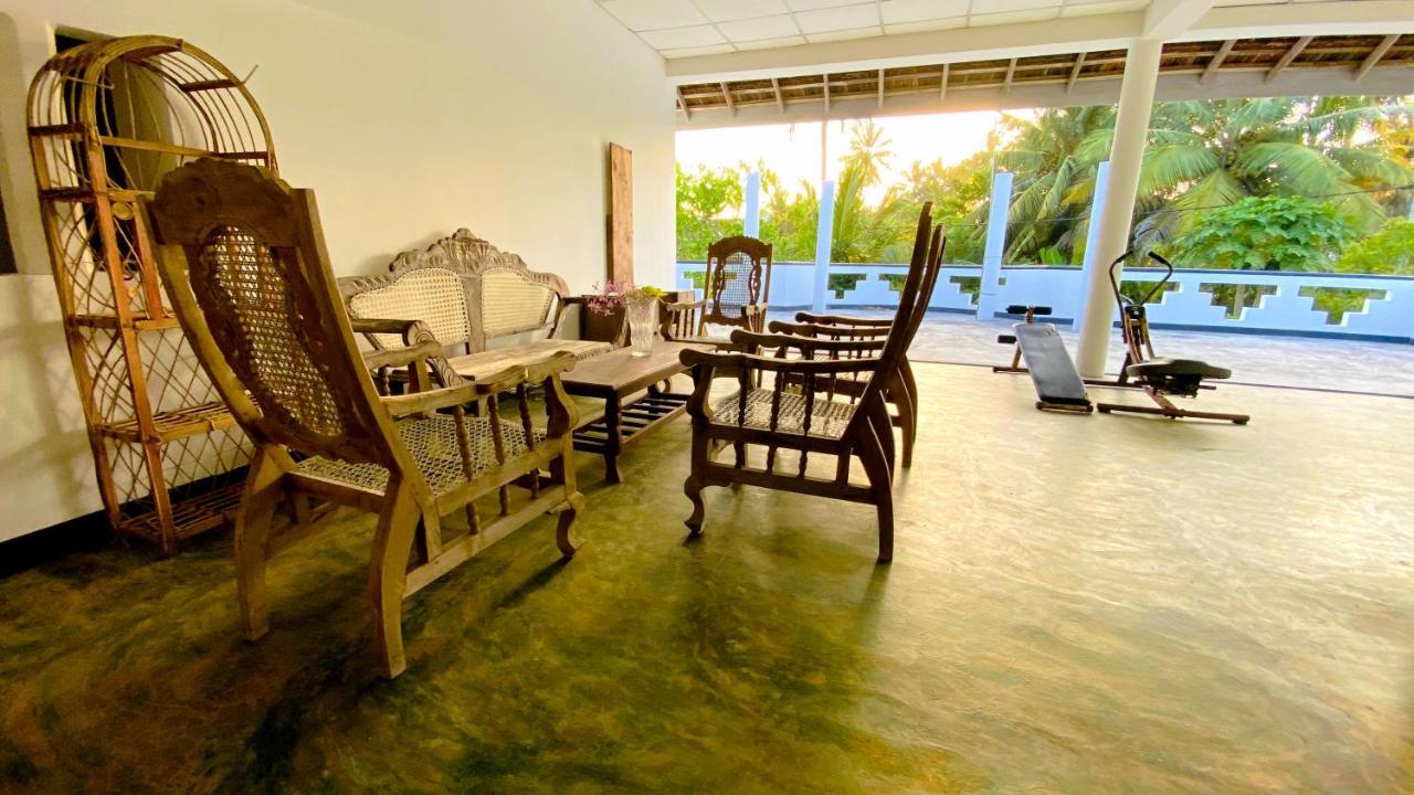 מלון מטרה Madiha Surf House Lanka מראה חיצוני תמונה