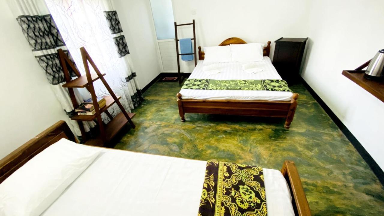 מלון מטרה Madiha Surf House Lanka מראה חיצוני תמונה