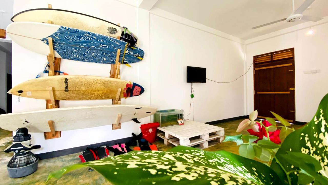 מלון מטרה Madiha Surf House Lanka מראה חיצוני תמונה